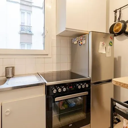 Proche De Bastille